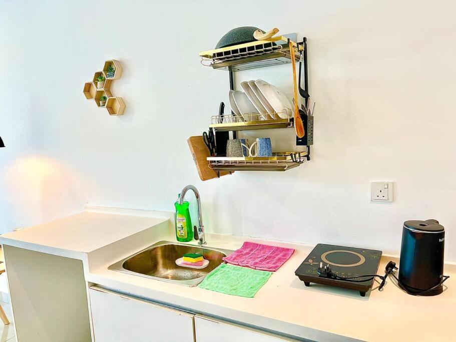 G 1-5Pax Cozy Home Trefoil Setia Alam 100Mps Wifi & Tv Sccc Exterior foto